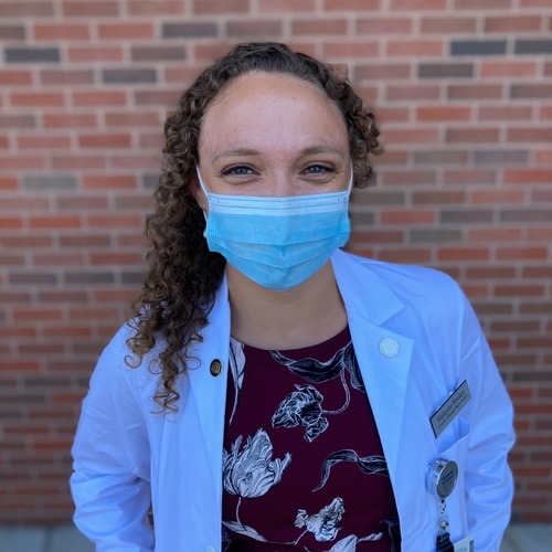 Malayna Hocker, Resident